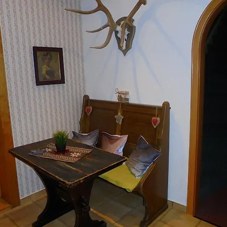 בית הארחה Vronis Gastehaus *