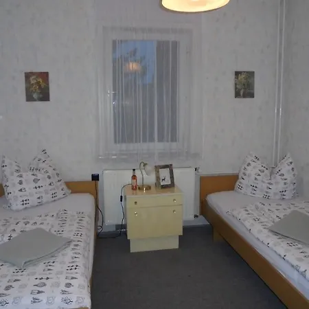 Vronis Gastehaus * בראונלאגה